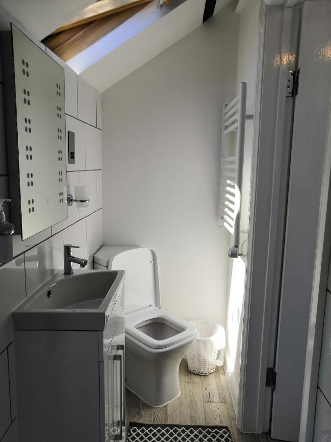 Captivating Isolde Cottage With Pool Near St Ives Camborne Extérieur photo
