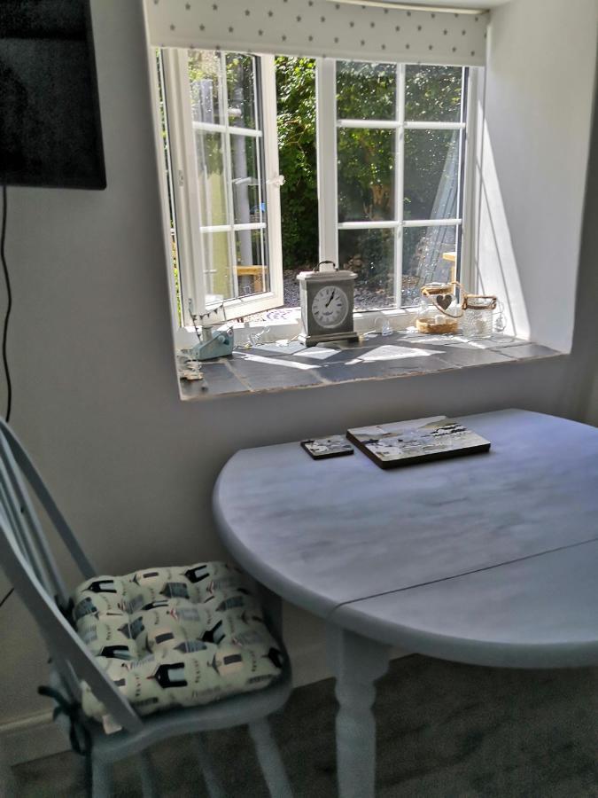 Captivating Isolde Cottage With Pool Near St Ives Camborne Extérieur photo